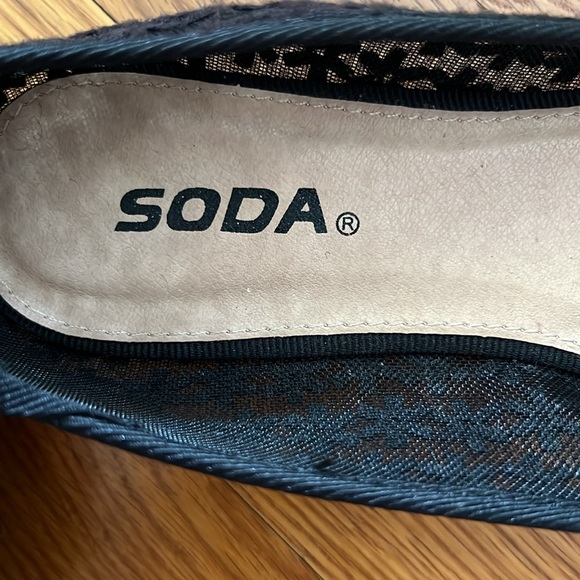Soda Black Mesh Floral Ballet Flats_NWOT_Size 8 - Picture 5 of 6